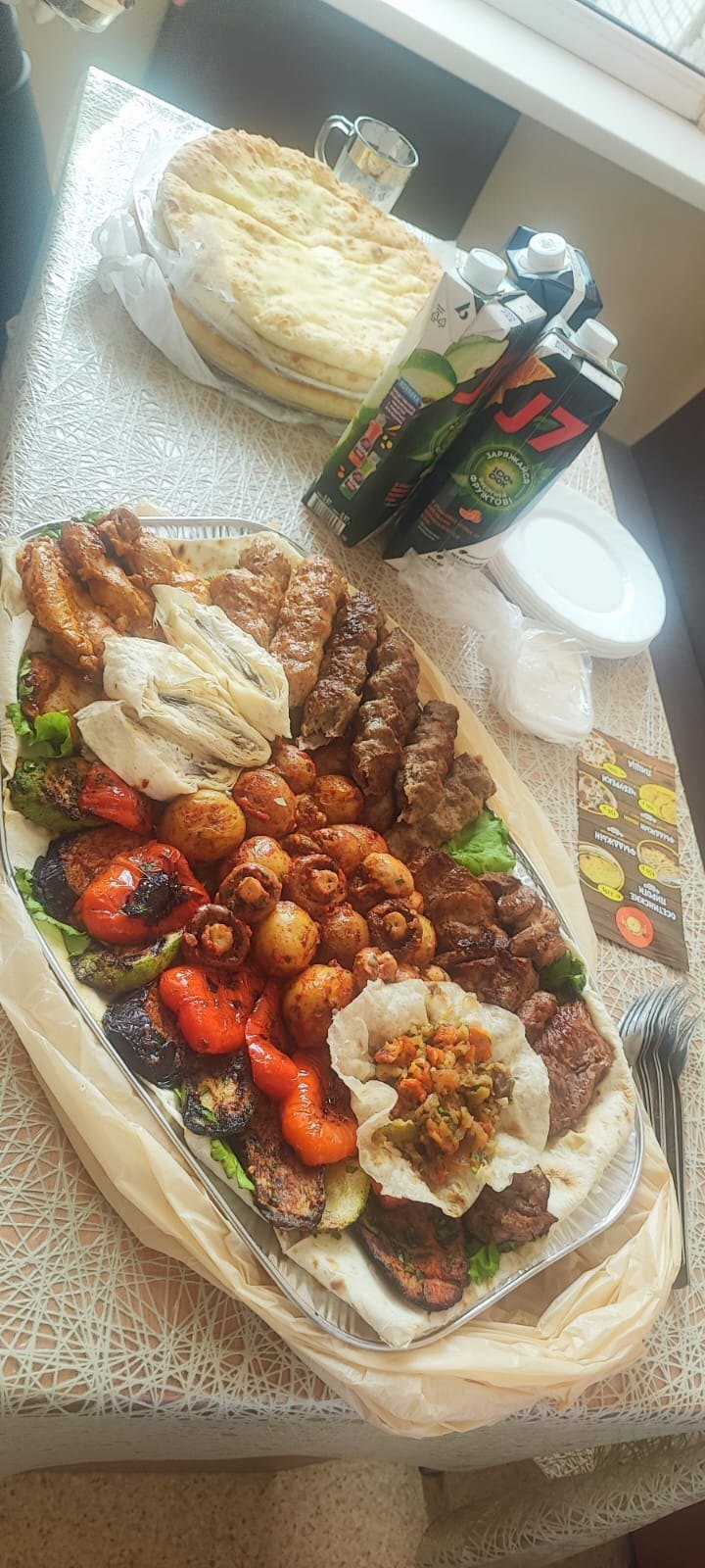 Мясная тарелка средняя